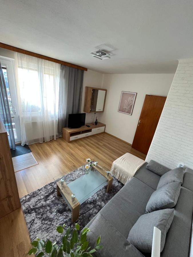 Apartment, Sun Terrace, Privat Parking Banska Bystrica Exterior photo